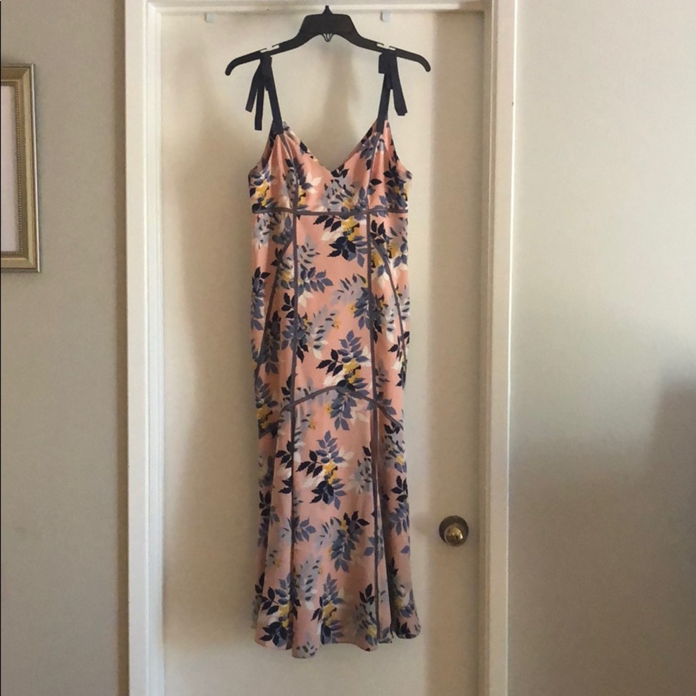 Cinq à sept dress. Size 4. Original tags on